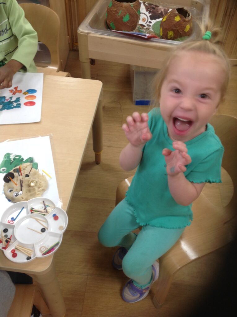 Totally ROARsome Dino Day in FS